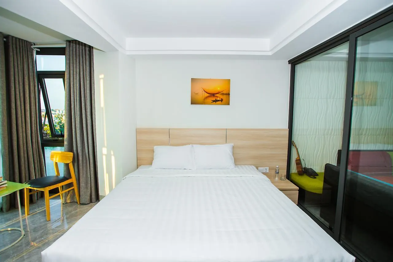 Moonlight Bay Hotel & Apartment Nha Trang