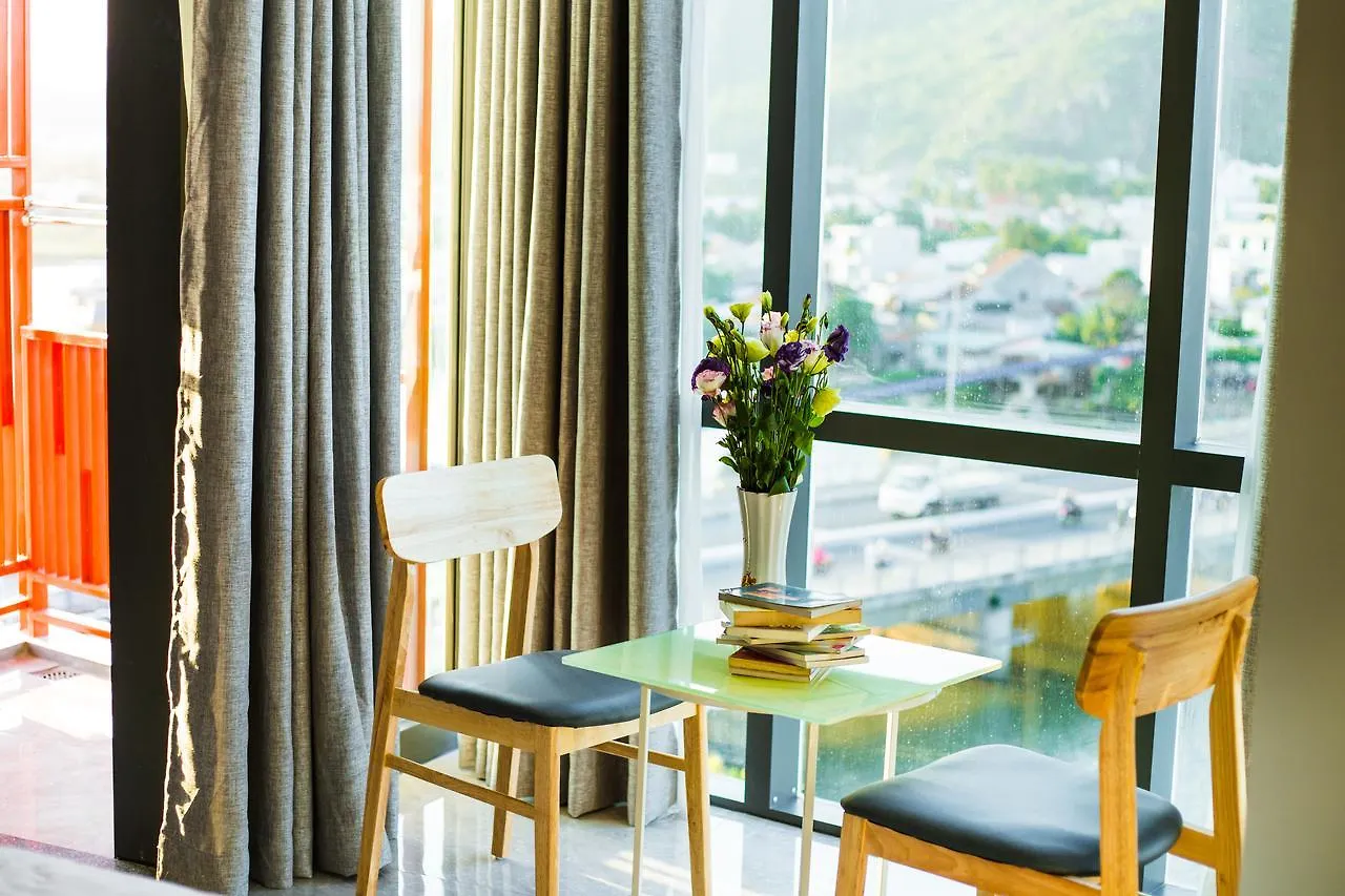 **  Moonlight Bay Hotel & Apartment Nha Trang Vietnam