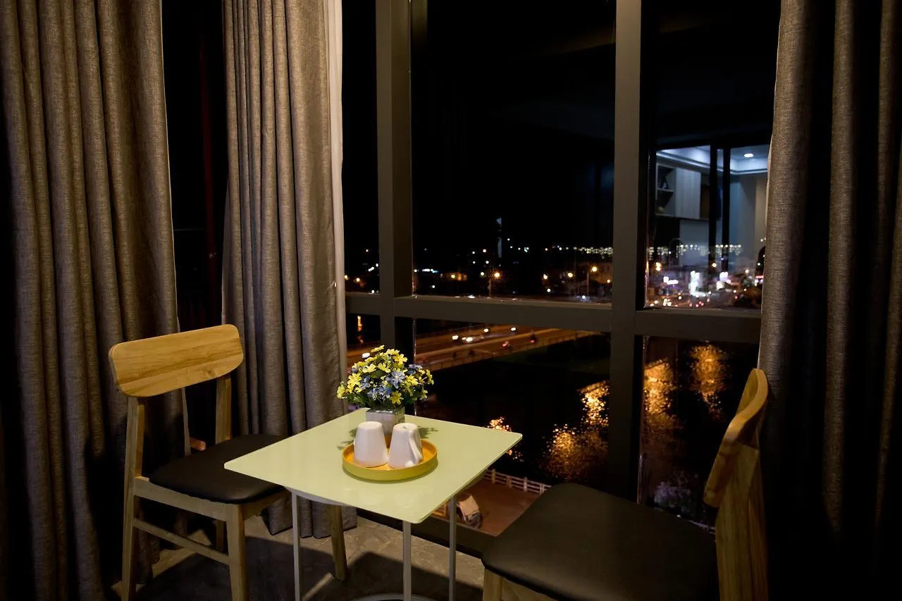 Moonlight Bay Hotel & Apartment Nha Trang