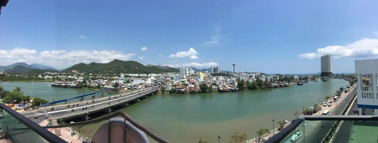 Moonlight Bay Hotel & Apartment Nha Trang