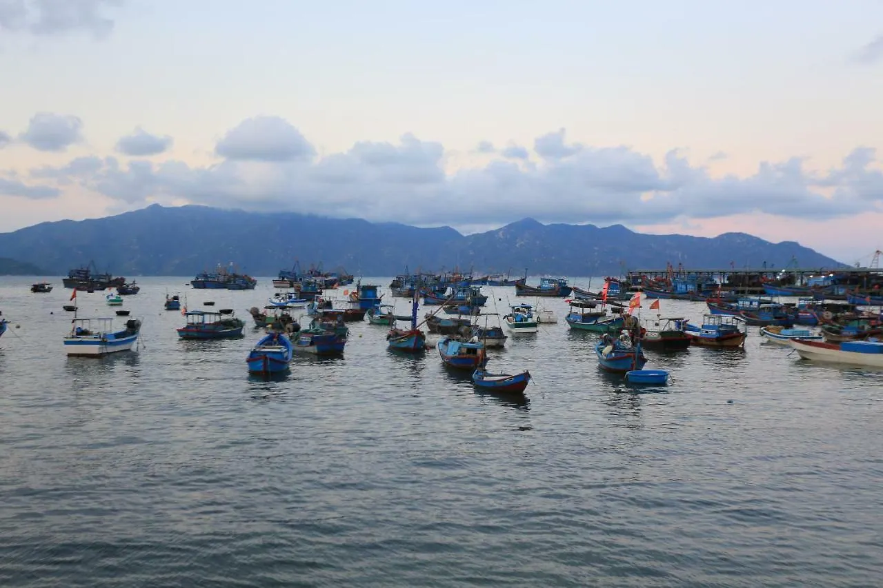 Moonlight Bay Hotel & Apartment Nha Trang
